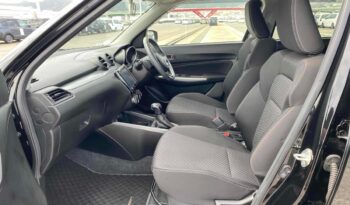 
									2017 Suzuki Swift HYBRID RS full								