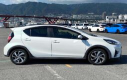 2017 Toyota Aqua CROSSOVER