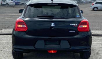 
									2017 Suzuki Swift HYBRID RS full								