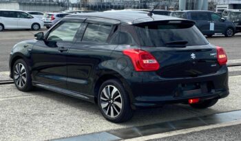 
									2017 Suzuki Swift HYBRID RS full								