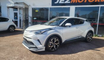 
									2019 Toyota C-HR G Hybrid full								
