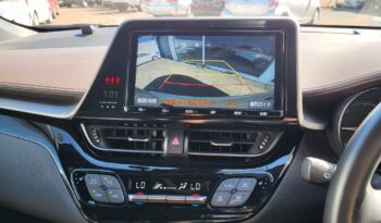 
									2019 Toyota C-HR G Hybrid full								