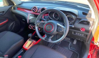 
									2017 Suzuki Swift HYBRID RS full								