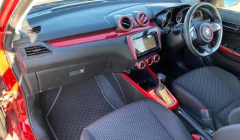 
									2017 Suzuki Swift HYBRID RS full								