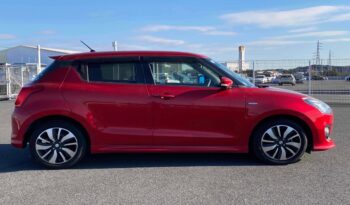 
									2017 Suzuki Swift HYBRID RS full								