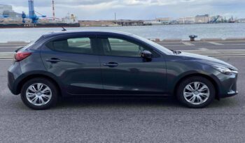 
									2015 Mazda Demio 13C full								