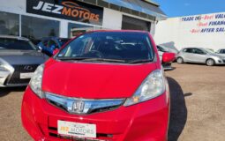 2013 Honda Fit HYBRID SMART SELECTION