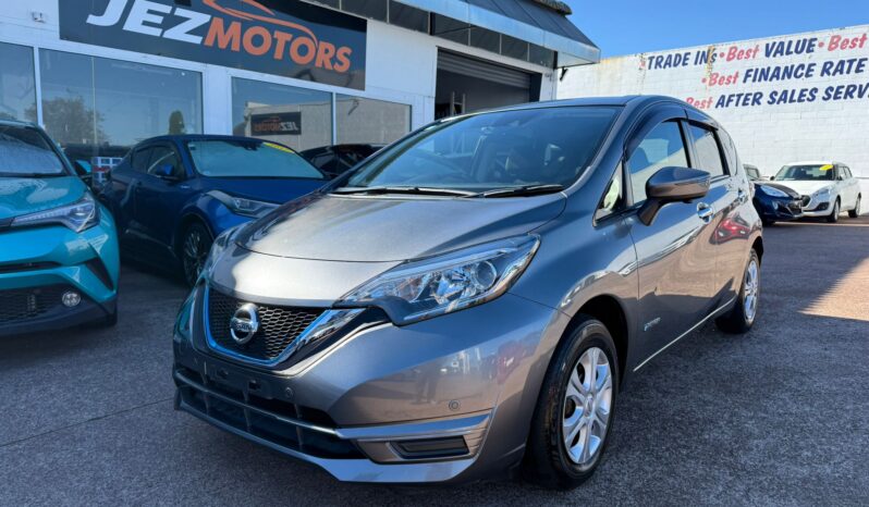 2017  NISSAN NOTE E-POWER X