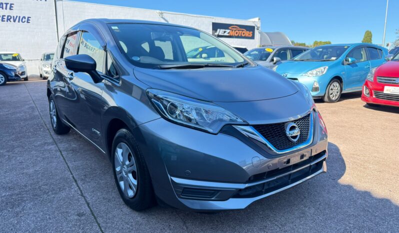 2017  NISSAN NOTE E-POWER X