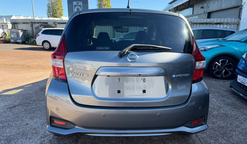 2017  NISSAN NOTE E-POWER X