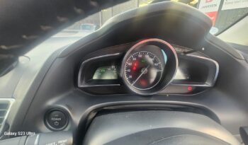 
									2017 Mazda Axela Hybrid- Pro Active full								
